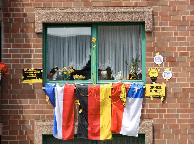 天塌了!曼城年薪2.6亿难留当家巨星,皇马重金.